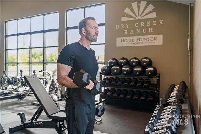 14592 N Spring Creek Way, Boise, ID 83714