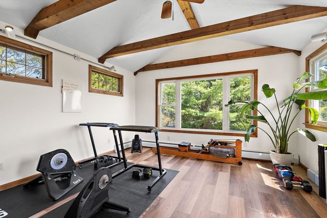 49 Hamilton Rd, Northborough, MA 01532