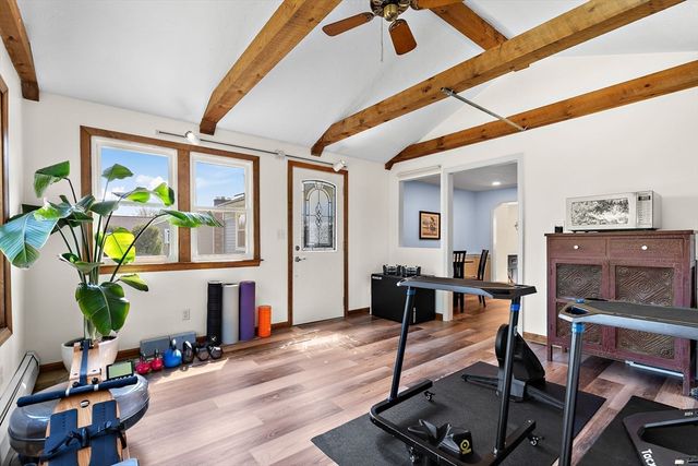 49 Hamilton Rd, Northborough, MA 01532