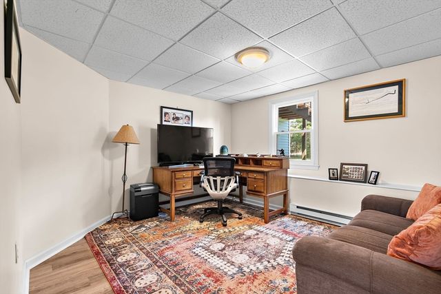 49 Hamilton Rd, Northborough, MA 01532