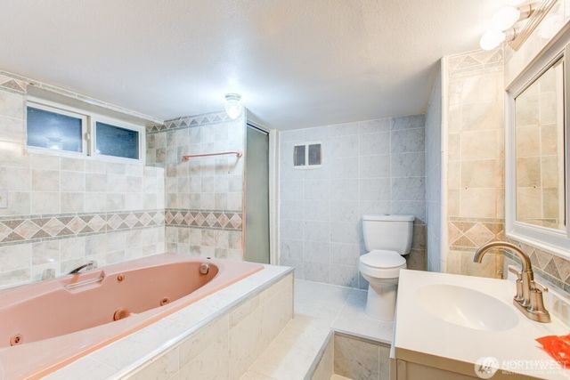 5305 Martin Luther King Jr Way S, Seattle, WA 98118