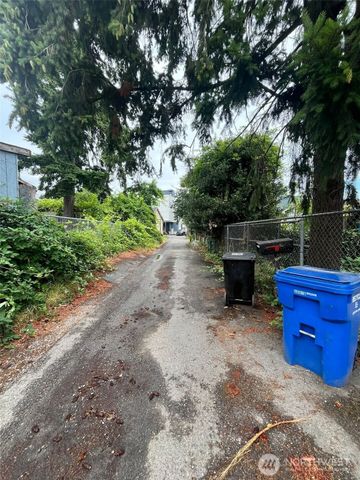 5305 Martin Luther King Jr Way S, Seattle, WA 98118