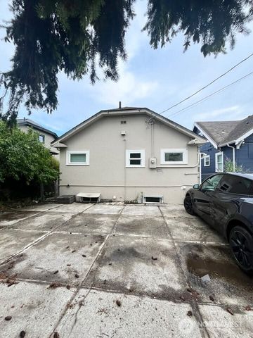 5305 Martin Luther King Jr Way S, Seattle, WA 98118