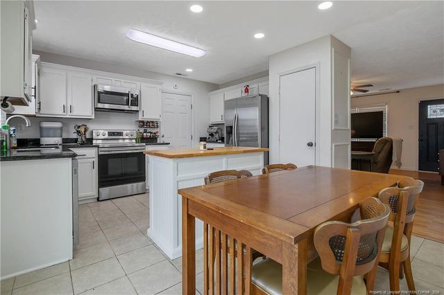 179 Eulon Loop, Raeford, NC 28376