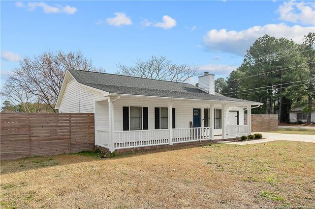 179 Eulon Loop, Raeford, NC 28376