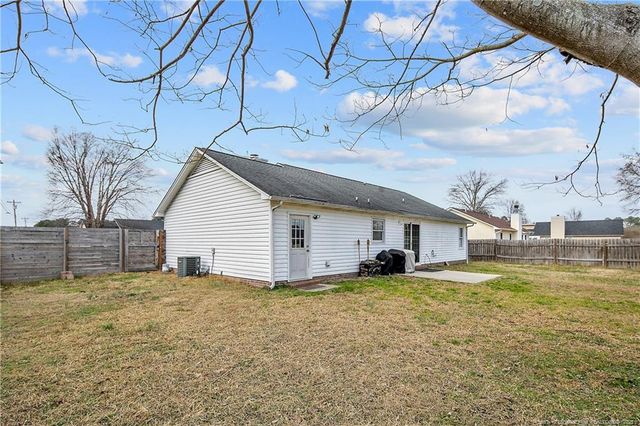 179 Eulon Loop, Raeford, NC 28376