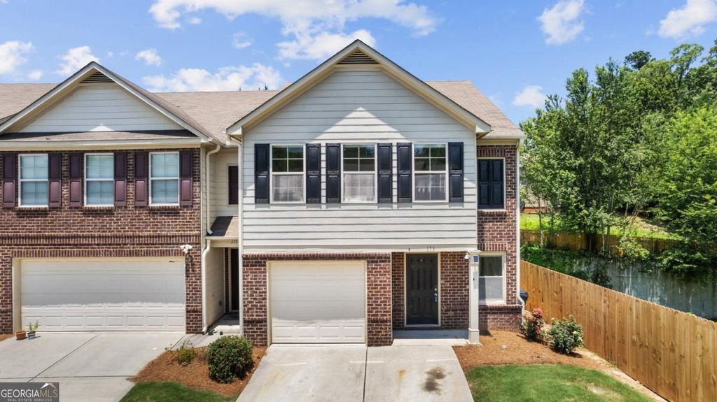 173 Oakland Hills Way 49, Lawrenceville, GA 30044