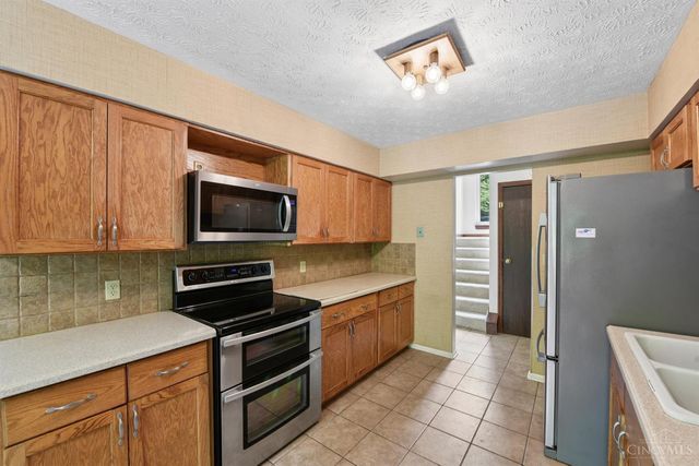 13 Cherokee Trail, New Richmond, OH 45157