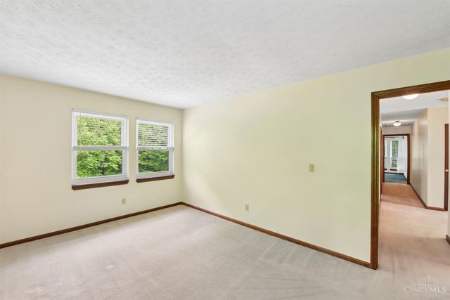 13 Cherokee Trail, New Richmond, OH 45157