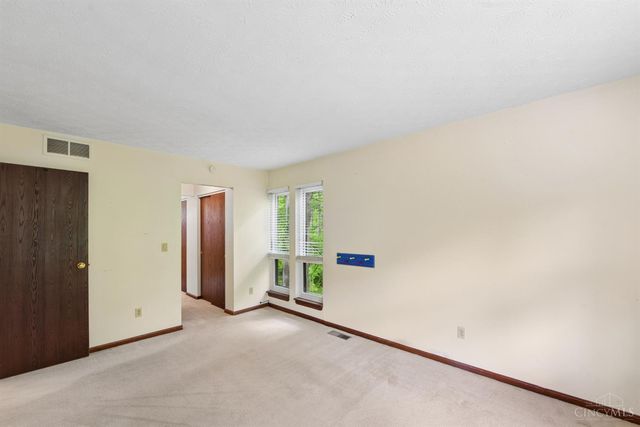 13 Cherokee Trail, New Richmond, OH 45157