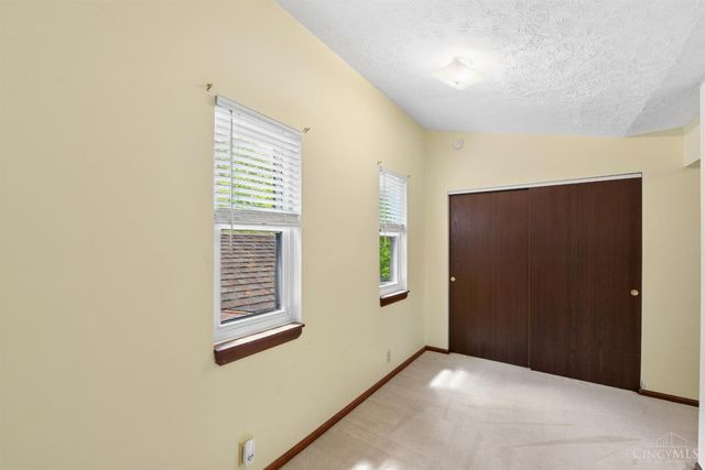 13 Cherokee Trail, New Richmond, OH 45157