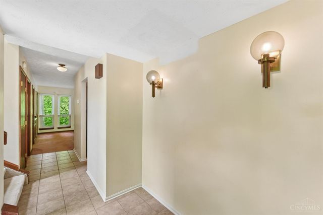 13 Cherokee Trail, New Richmond, OH 45157