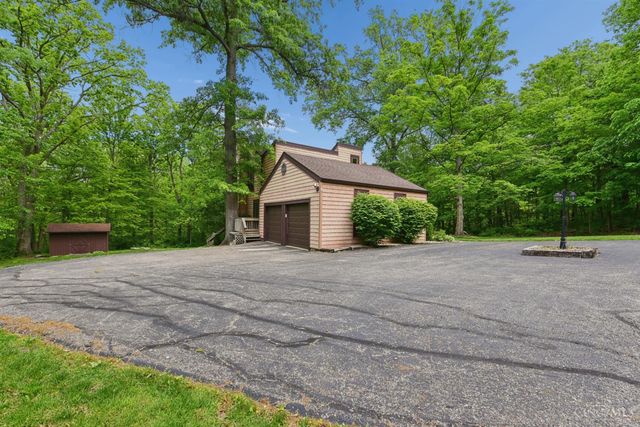 13 Cherokee Trail, New Richmond, OH 45157