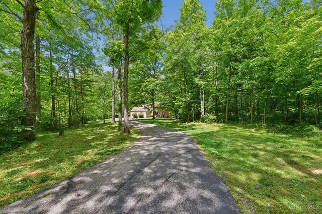 13 Cherokee Trail, New Richmond, OH 45157