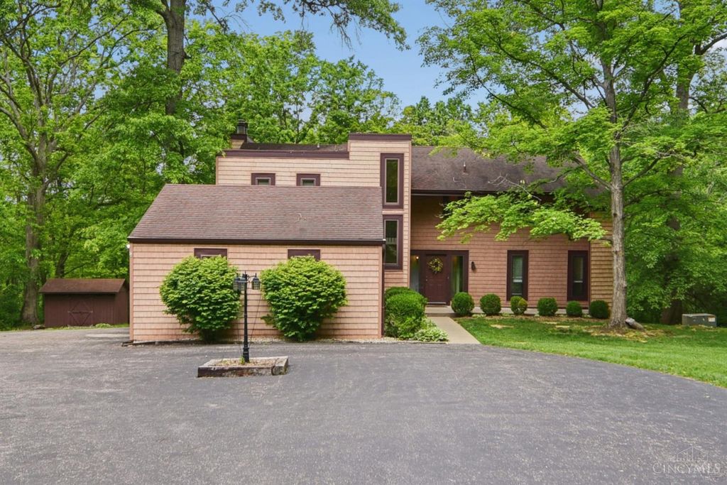 13 Cherokee Trail, New Richmond, OH 45157
