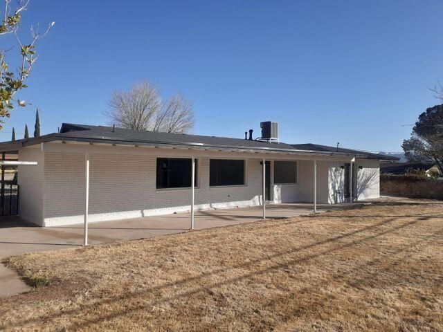 4213 HAMPSHIRE Lane, El Paso, TX 79902