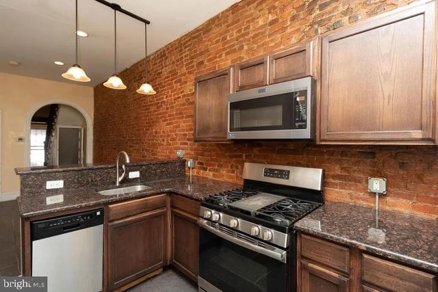 2253 N SYDENHAM ST, Philadelphia, PA 19132