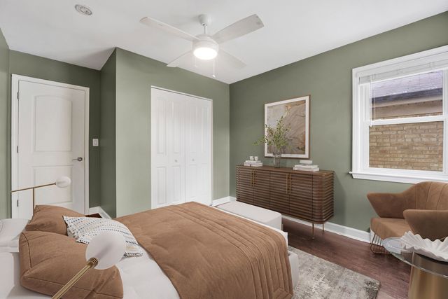 4433 N Narragansett Avenue, Chicago, IL 60630