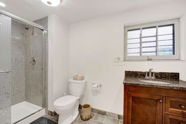 4433 N Narragansett Avenue, Chicago, IL 60630