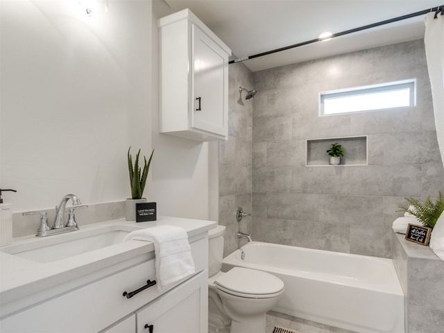 1239 SW 66th Street, Oklahoma City, OK 73139