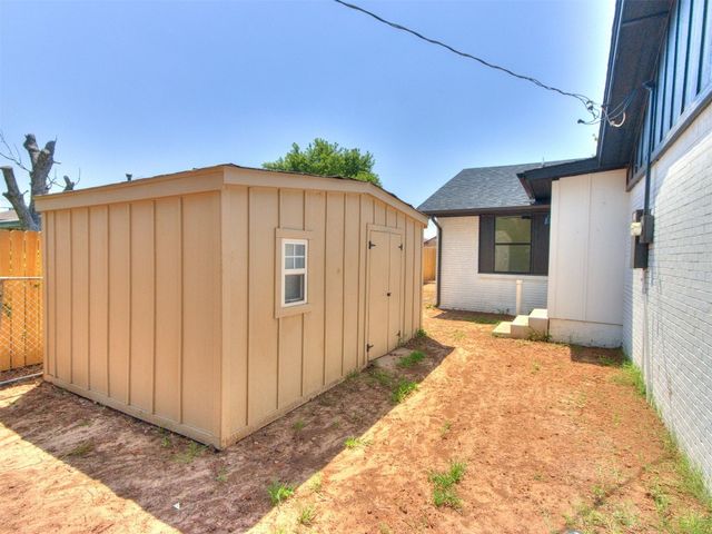 1239 SW 66th Street, Oklahoma City, OK 73139