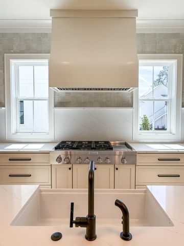 3873 Summerton Street, Mount Pleasant, SC 29466