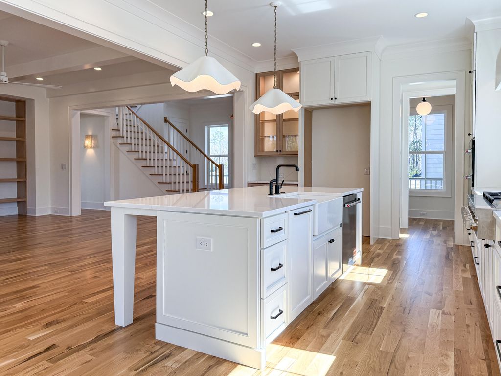 Image 21 of property listing at 3873 Summerton Street, Mount Pleasant, SC 29466