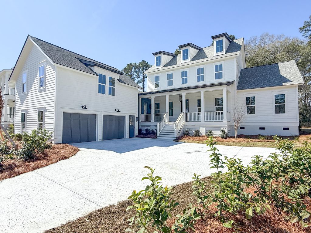 Image 55 of property listing at 3873 Summerton Street, Mount Pleasant, SC 29466