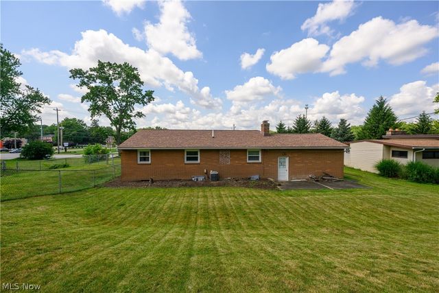 5355 Fulton Drive NW, Canton, OH 44718