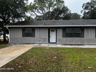 300 Hopkins Ave # B, Holly Hill, FL 32117