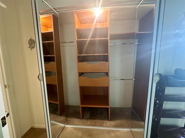 4115 34TH WAY S 194, St Petersburg, FL 33711