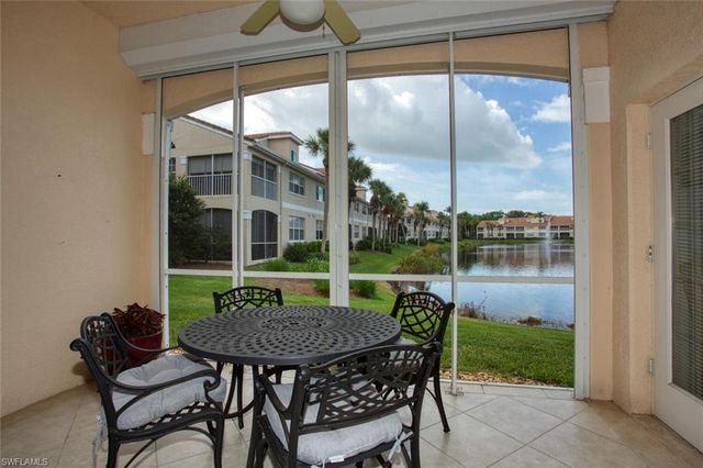 8365 Excalibur CIR K6, Naples, FL 34108