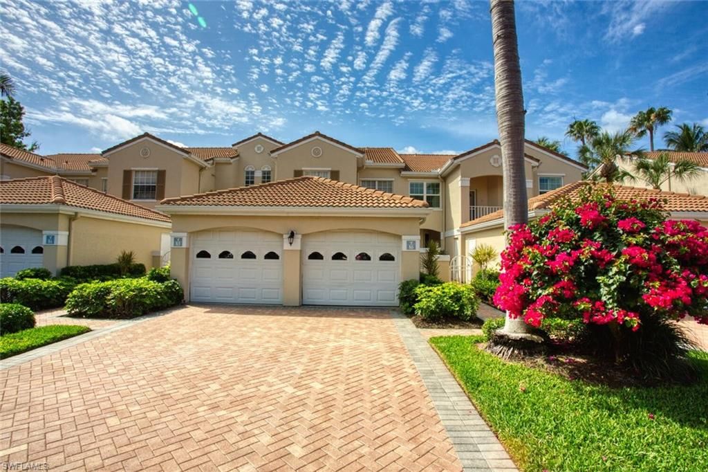 8365 Excalibur CIR K6, Naples, FL 34108