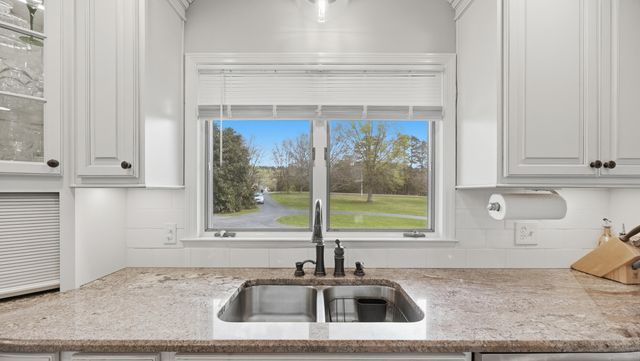 3909 Bill Jones Road, Apison, TN 37302