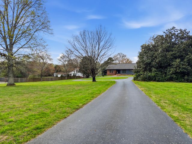 3909 Bill Jones Road, Apison, TN 37302