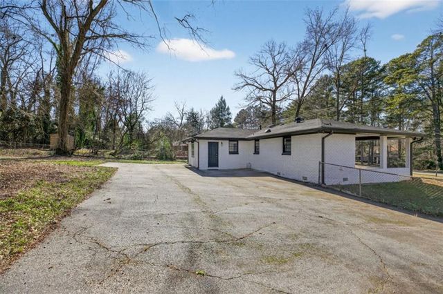 7228 Mount Vernon Road, Lithia Springs, GA 30122