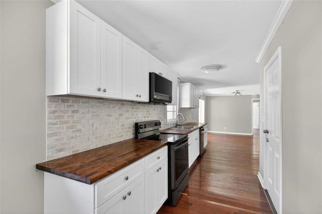 7228 Mount Vernon Road, Lithia Springs, GA 30122