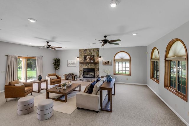 3350 Rattlesnake Rd, Newcastle, CA 95658