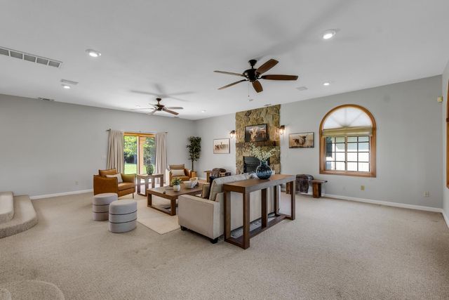 3350 Rattlesnake Rd, Newcastle, CA 95658