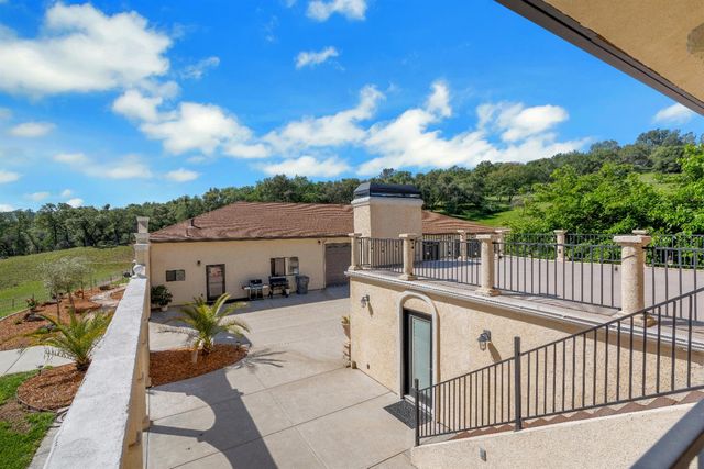 3350 Rattlesnake Rd, Newcastle, CA 95658