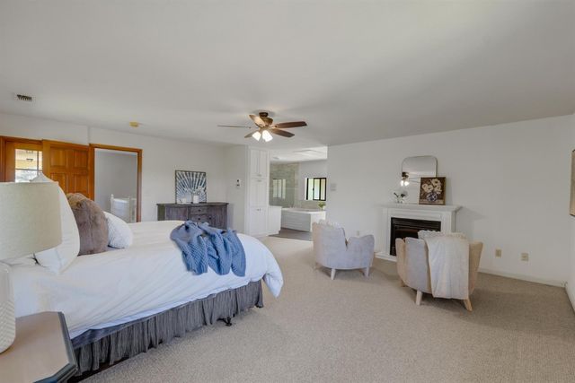 3350 Rattlesnake Rd, Newcastle, CA 95658