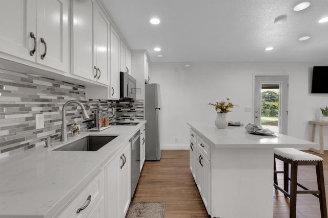 3350 Rattlesnake Rd, Newcastle, CA 95658