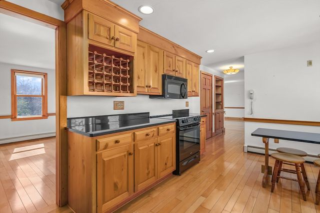 181 Elliott Rd, Barnstable, MA 02632