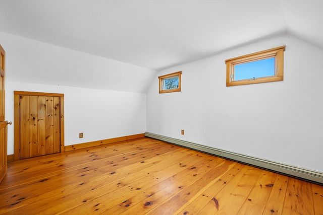 181 Elliott Rd, Barnstable, MA 02632