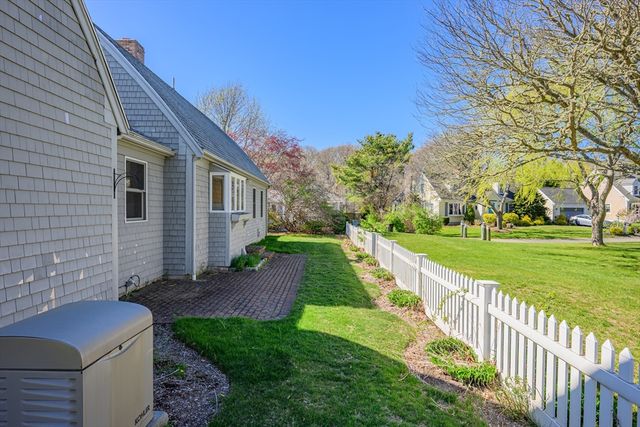 181 Elliott Rd, Barnstable, MA 02632