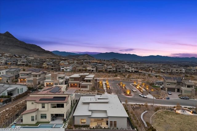 11977 Montague Street, Las Vegas, NV 89138