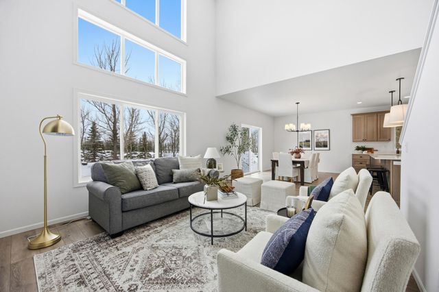 1039 61st Avenue W, West Fargo, ND 58078