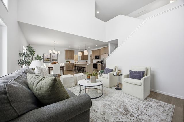 1039 61st Avenue W, West Fargo, ND 58078