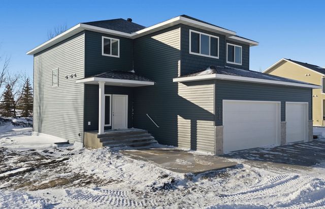 1039 61st Avenue W, West Fargo, ND 58078
