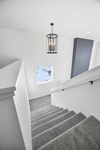 1039 61st Avenue W, West Fargo, ND 58078